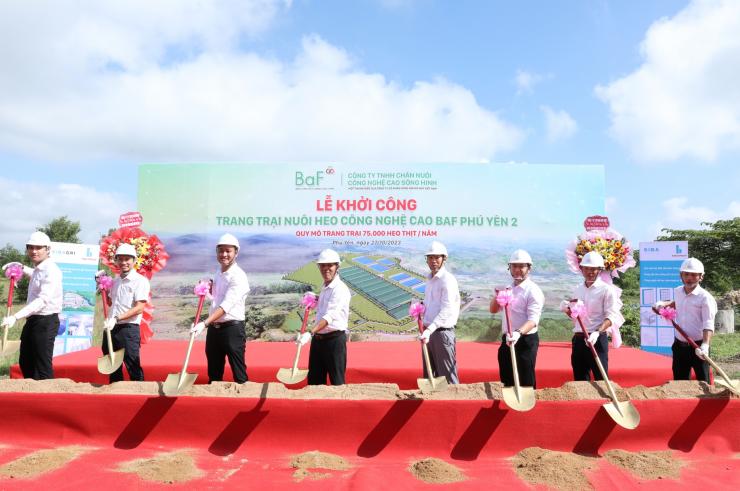 Lễ khởi công xây dựng trang trại chăn nuôi heo công nghệ cao Phú Yên 2